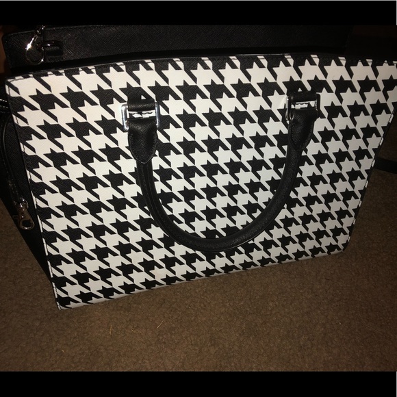 MICHAEL KORS SELMA TOTE AMAZING CONDITION!! - Picture 3 of 3